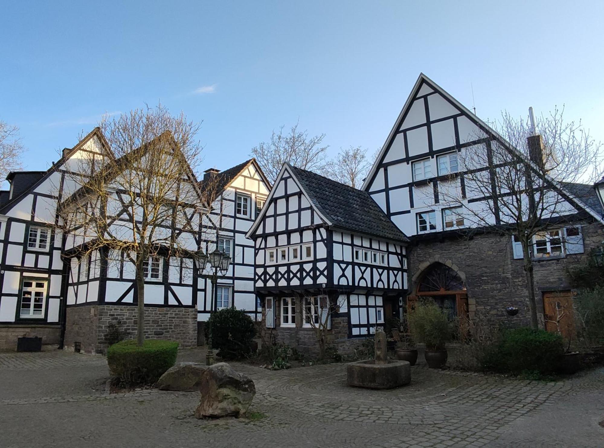 Fuenf Giebel Eck In Der Freiheit Am Ruhrtalradweg Hotel Wetter  Exterior foto